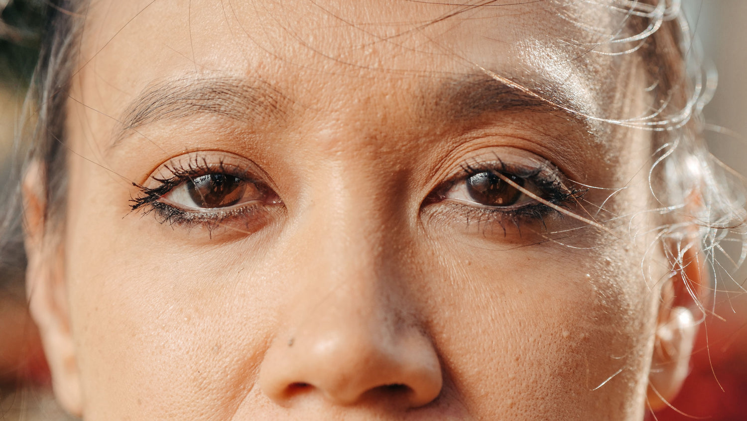 Mascara clumping and smudging